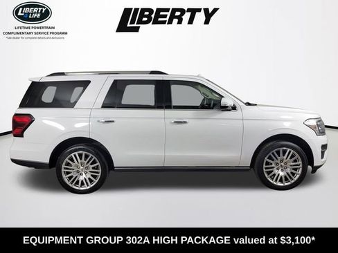 Used 2024 Ford Expedition Limited AWD/4WD image 2