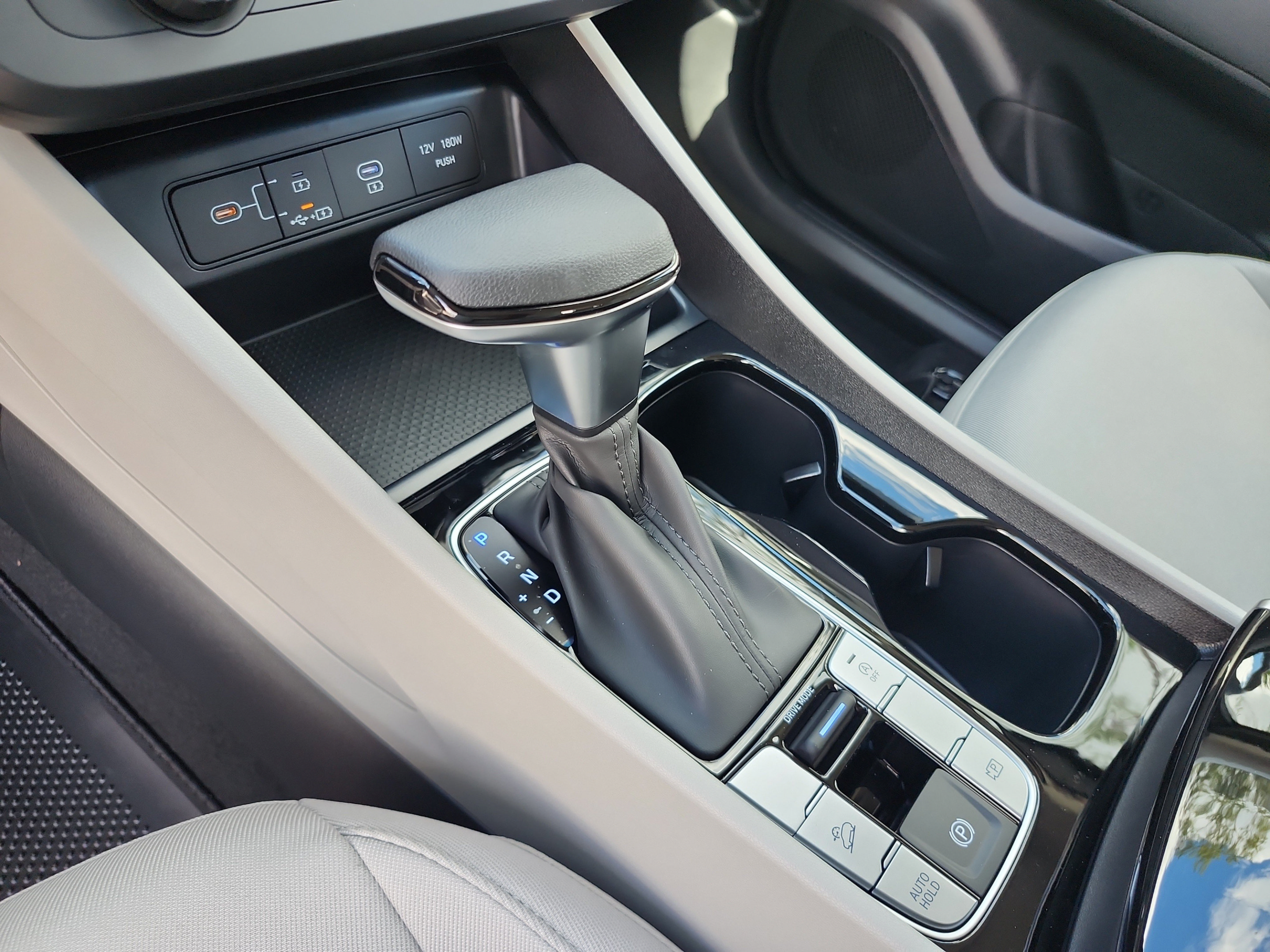 New 2026 Hyundai Tucson SE FWD image 13