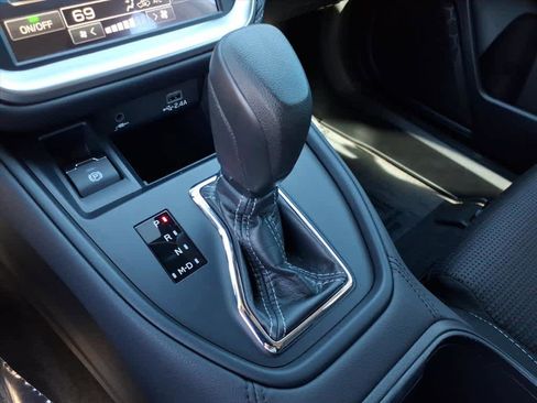 Certified 2025 Subaru Outback w/ Popular Package #1A image 36