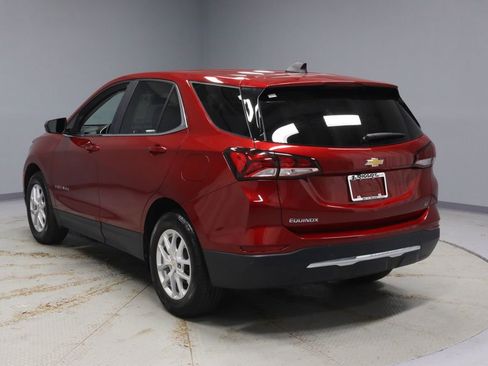 Used 2024 Chevrolet Equinox LT w/ LPO, Floor Liner Package image 8