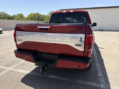 Used 2016 Ford F150 Platinum w/ Equipment Group 701A Luxury AWD/4WD image 3