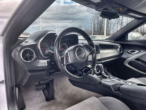 Certified 2023 Chevrolet Camaro LT image 10