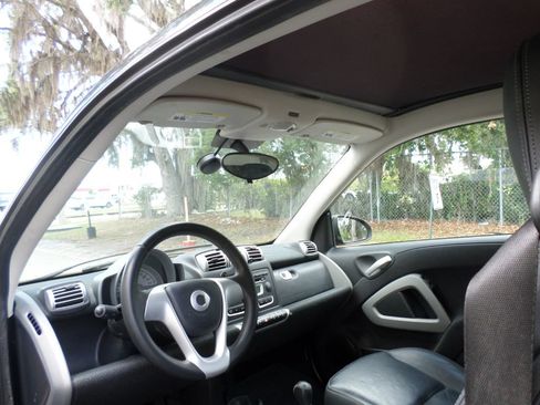 Used 2008 smart fortwo pure RWD image 8