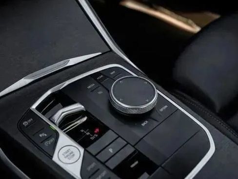 Used 2024 BMW 330i Sedan image 32