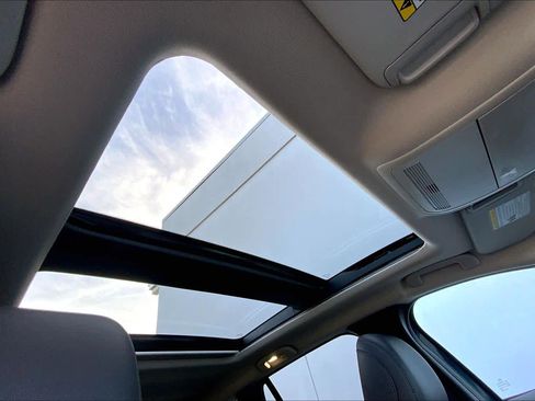 Certified 2025 MAZDA CX-50 AWD 2.5 Hybrid w/ Premium Pkg image 13