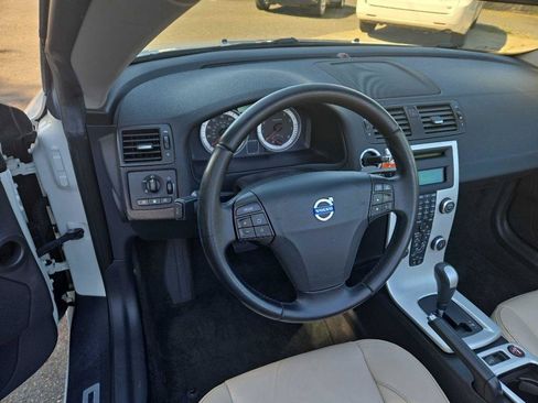 Used 2012 Volvo C70 T5 w/ Climate Pkg FWD image 14