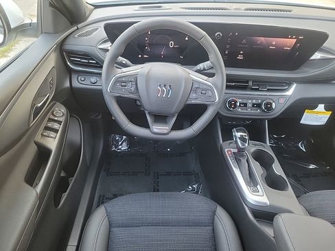 New 2026 Buick Envista Preferred w/ Convenience I Package FWD image 10