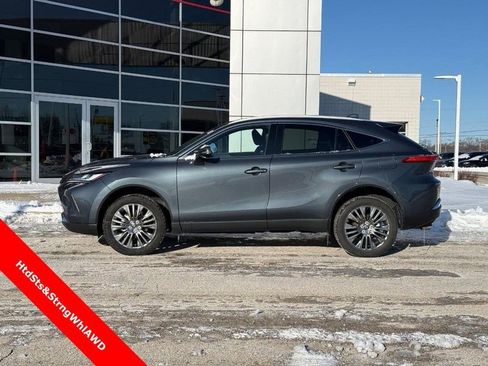 Used 2023 Toyota Venza Limited AWD/4WD image 6
