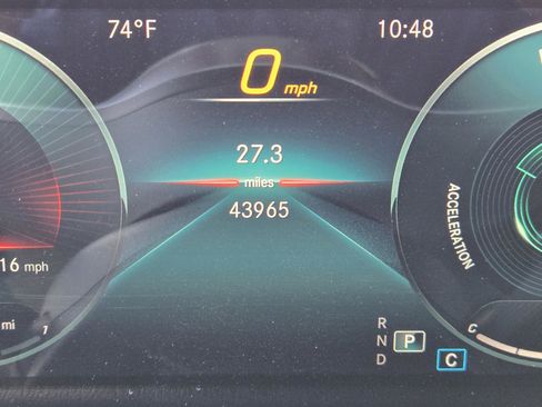 Used 2022 Mercedes-Benz GLB 250 image 12