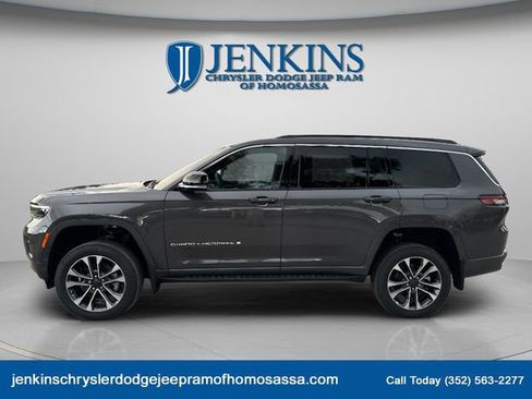 New 2025 Jeep Grand Cherokee L Overland w/ Luxury Tech Group IV image 6