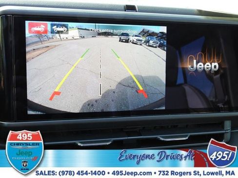 New 2025 Jeep Wrangler Sahara w/ Technology Group image 37