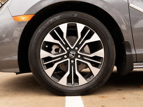 Used 2025 Honda Odyssey Elite image 14