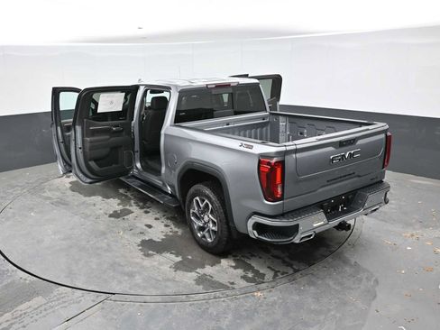 New 2026 GMC Sierra 1500 SLT w/ SLT Premium Package AWD/4WD image 34
