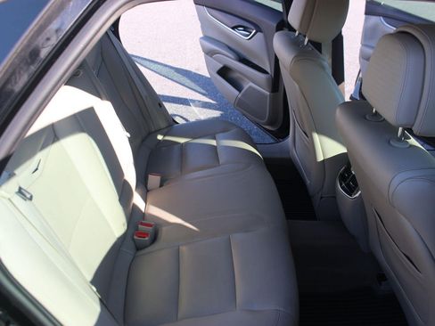 Used 2013 Cadillac XTS FWD image 28