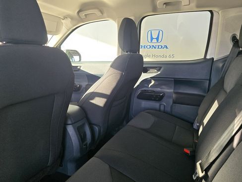 Used 2024 Ford Maverick XL image 14