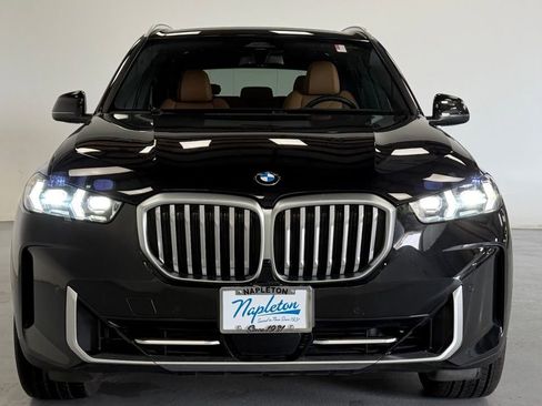 Used 2024 BMW X5 xDrive40i w/ Premium Package AWD/4WD image 7