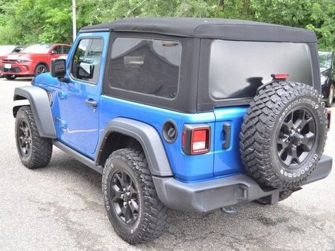 Used 2022 Jeep Wrangler Sport AWD/4WD image 6