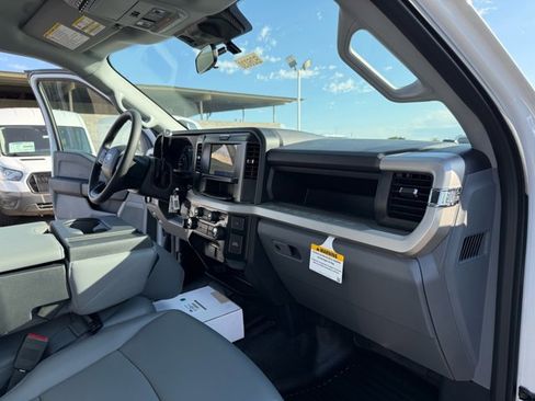 New 2026 Ford F550 4x4 Crew Cab Super Duty image 25