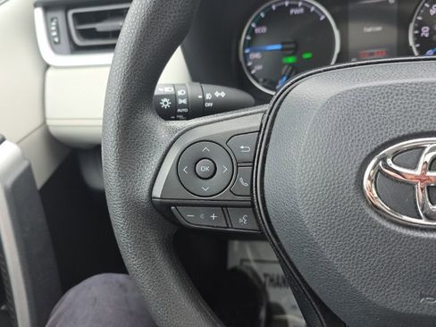 Certified 2021 Toyota RAV4 XLE w/ Convenience Package image 25