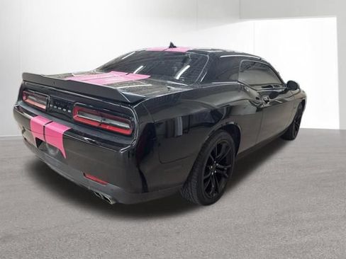 Used 2016 Dodge Challenger R/T Plus RWD image 5