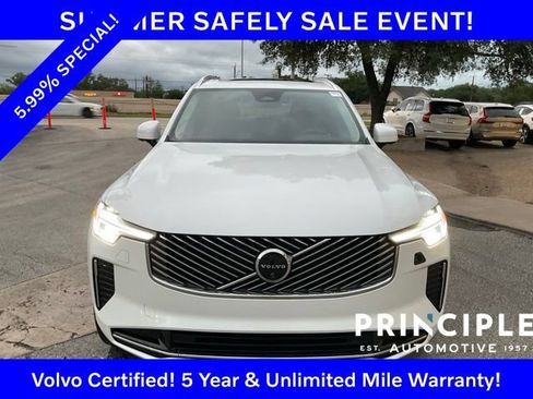 Certified 2025 Volvo XC90 B5 Plus AWD/4WD image 3