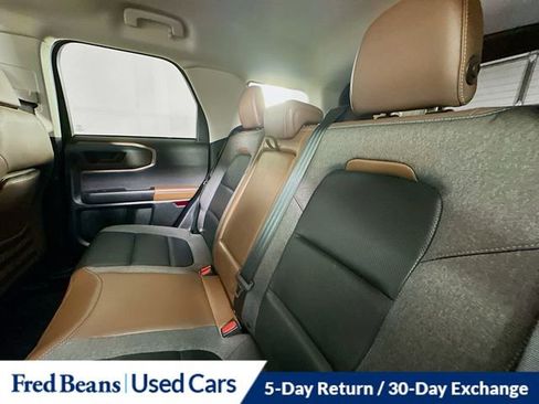Used 2021 Ford Bronco Sport Outer Banks w/ Outer Banks Package AWD/4WD image 32