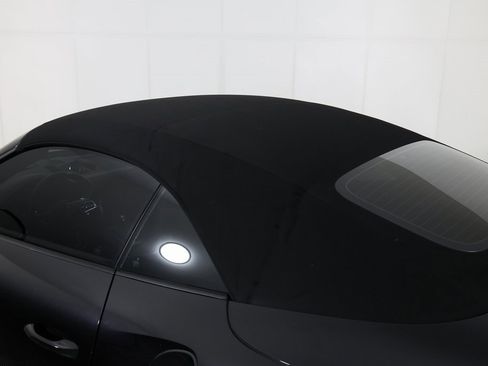 Used 2018 Porsche 911 Turbo image 11