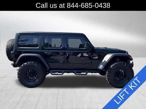 Used 2024 Jeep Wrangler Unlimited Sport AWD/4WD image 4