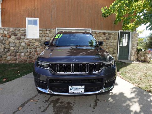 Used 2021 Jeep Grand Cherokee L Limited image 2