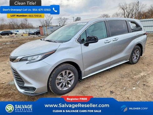 Used 2021 Toyota Sienna LE FWD image 1