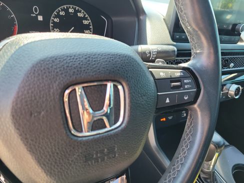 Used 2023 Honda Civic Sport image 24