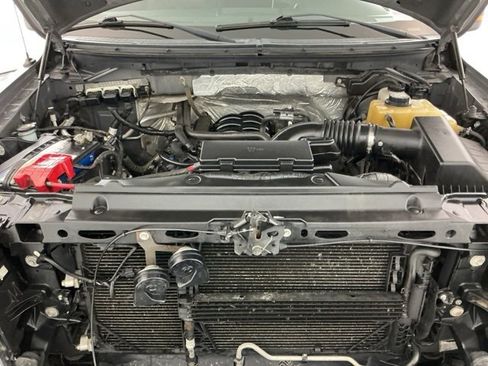 Used 2012 Ford F150 Lariat w/ Lariat Chrome Pkg image 25