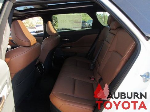 New 2026 Toyota Crown Signia image 18