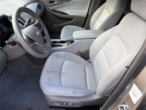 Used 2022 Chevrolet Malibu LT FWD image 8