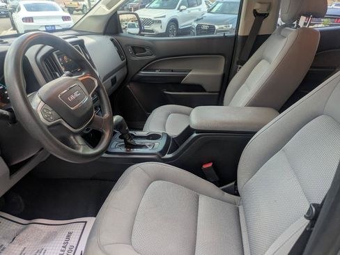 Used 2020 GMC Canyon 2WD Crew Cab w/ Convenience Package image 11