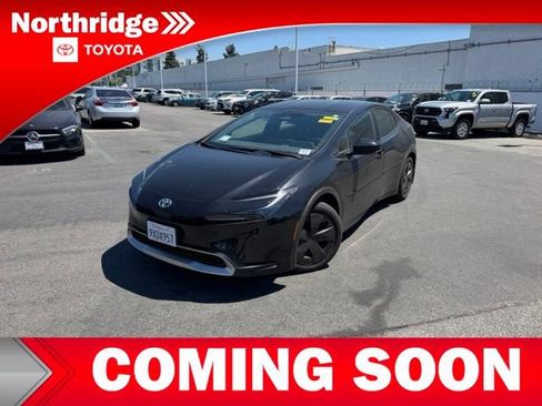 Used 2026 Toyota Prius Plug-In Hybrid FWD image 1