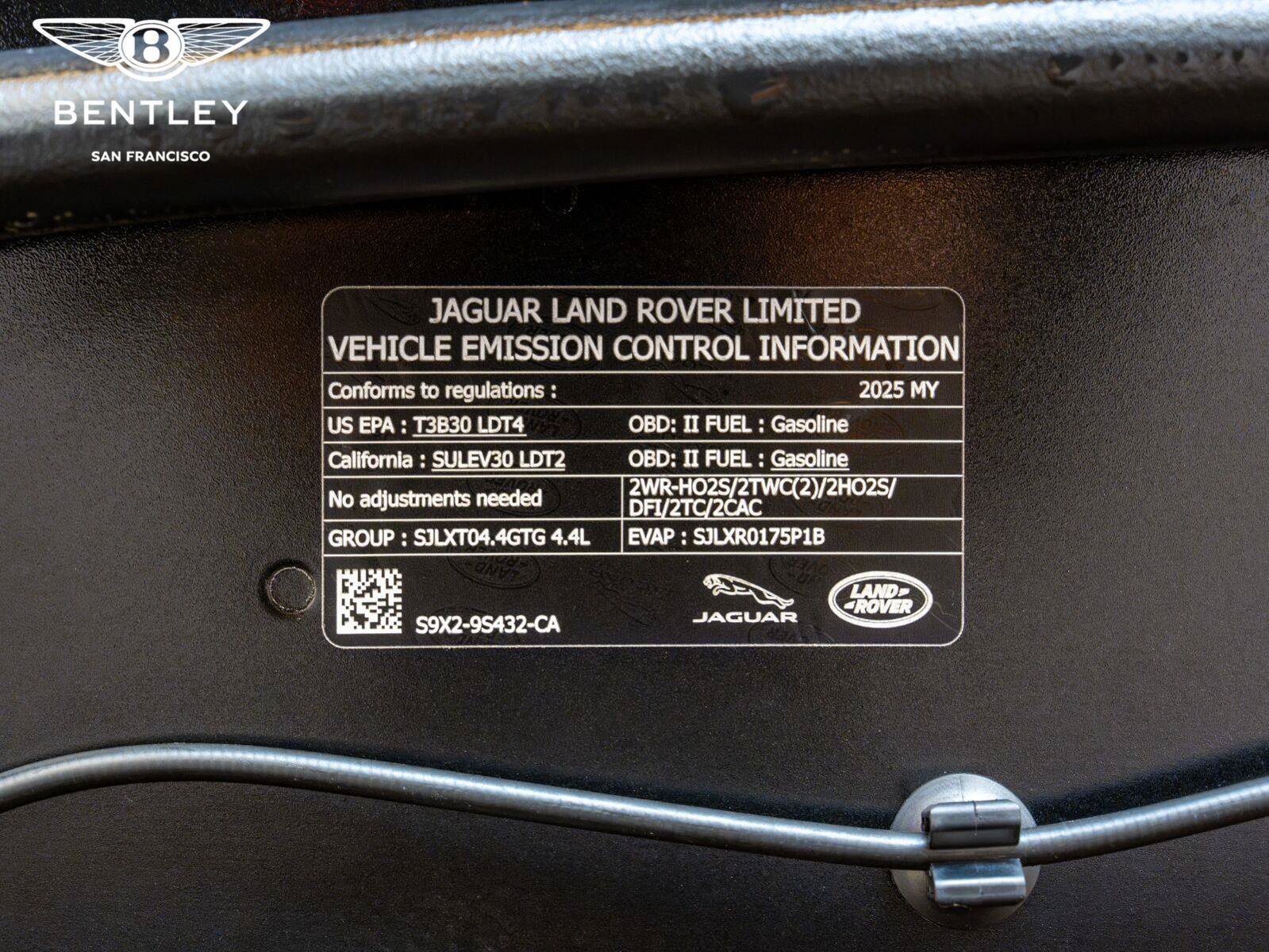 Used 2025 Land Rover Range Rover Autobiography AWD/4WD image 36