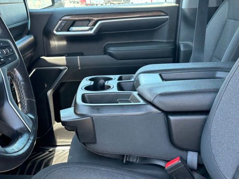Certified 2022 Chevrolet Silverado 1500 RST AWD/4WD image 11