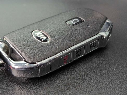 Used 2021 Kia Sorento SX Prestige image 37