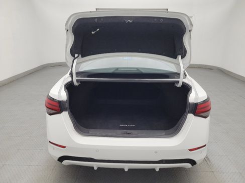 Used 2024 Nissan Sentra SV FWD image 29