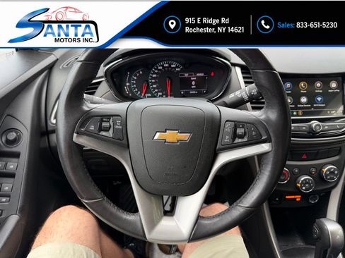 Used 2019 Chevrolet Trax LT w/ LT Convenience Package AWD/4WD image 7