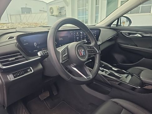 Used 2024 Buick Envision Preferred image 13