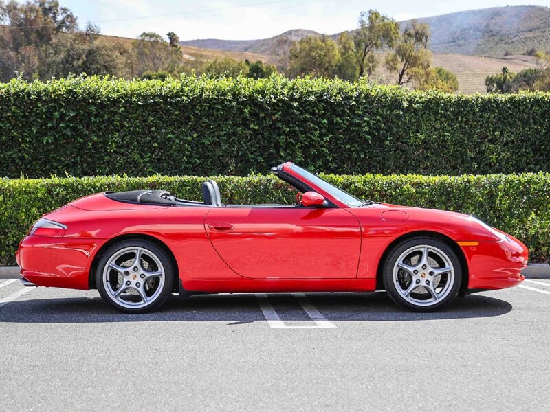 Used 2003 Porsche 911 Carrera RWD image 7