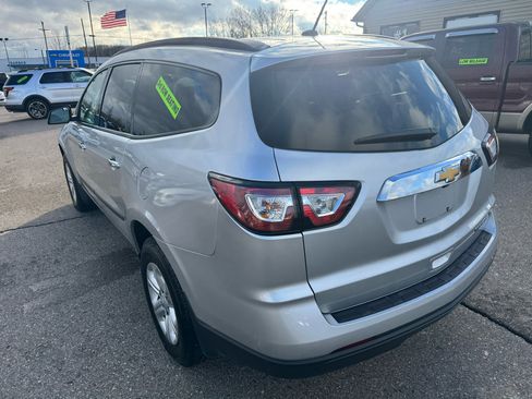 Used 2015 Chevrolet Traverse LS image 7