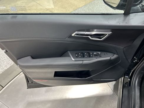 New 2026 Kia Sportage EX image 14