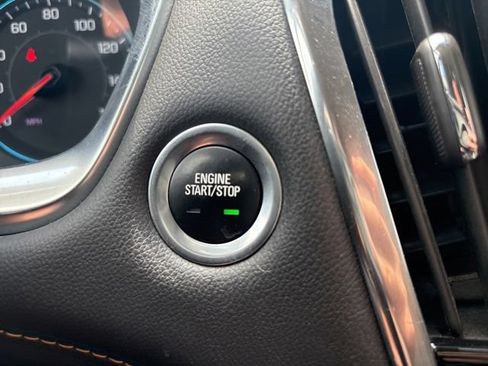 Certified 2021 Chevrolet Traverse LT AWD/4WD image 20