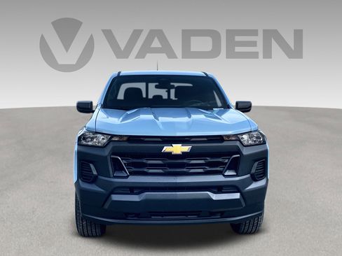 New 2025 Chevrolet Colorado W/T image 2