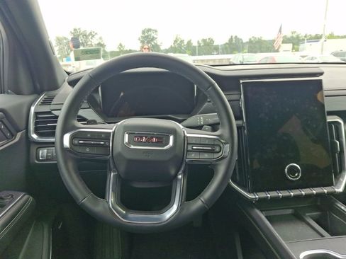 Used 2026 GMC Acadia Elevation w/ Black Edition AWD/4WD image 13