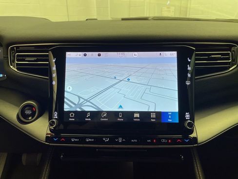 New 2025 Jeep Wagoneer Series III w/ Quick Order Package 25C Super image 16