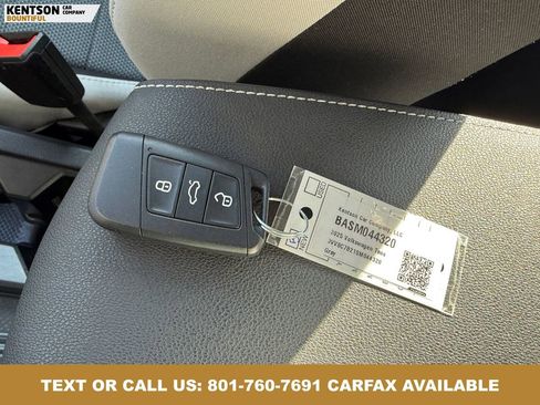 Used 2025 Volkswagen Taos S AWD/4WD image 40